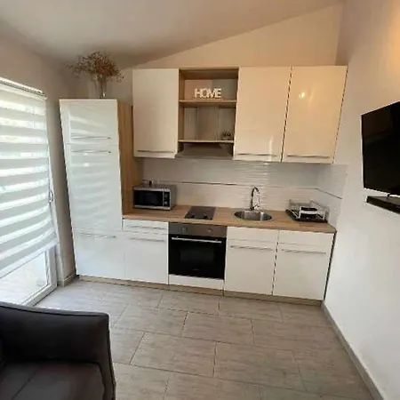 Apartment J&m 2 *
