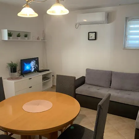 Apartment J&m 2 Rogoznica (Sibenik-Knin)