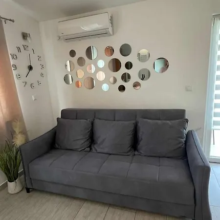 Apartment J&m 2 Rogoznica (Sibenik-Knin)